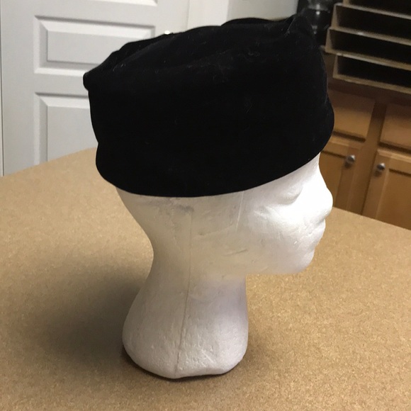 Juli Kay Hat - Picture 3 of 5